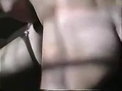 Simi devine hardcore futut la un orgasm urle