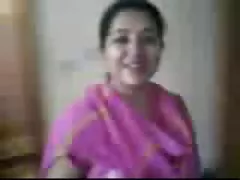 Mama mature cu foame fundul si pasarica