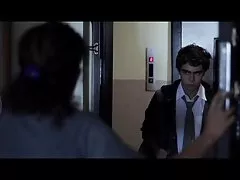 După o zi grea de lucru în birou d10