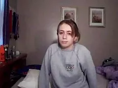 Ruby pe ţâţe umplut cu spermă