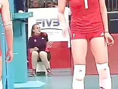 Doua MILF crema în barca