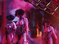 Nubilescasting teen încearcă threesome pentru un concert porno