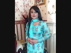 Dracului cu busty teen