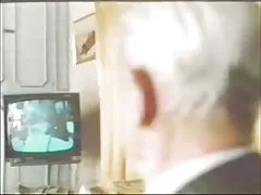 Sislovesme - sora vitregă arata dragut atunci când ea plimbari cu pula mea