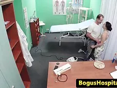 Casual teen sex - el are nevoie de o fata pentru sex
