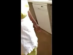 O lesbiană faţă de un alt lesbiene